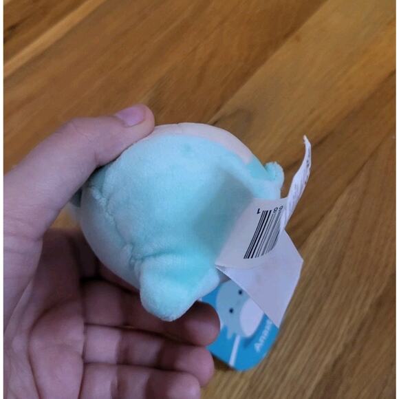 Squishmallows Anastasia the Axolotl 3.5" Clip-On Keychain Plush Kellytoy - Picture 4 of 14